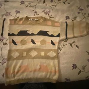 Vintage TQ Ladies Sweater Geometric Shapes Sz Small